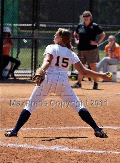 Thumbnail 3 in Seymour vs Coalfield photogallery.