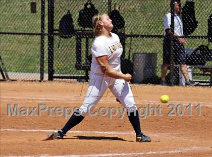 Thumbnail 1 in Seymour vs Coalfield photogallery.