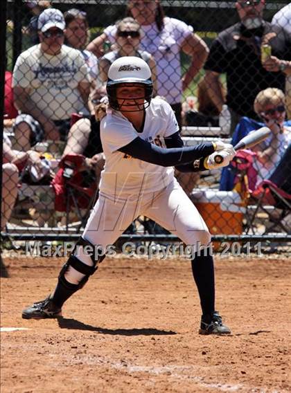 Thumbnail 2 in Seymour vs Coalfield photogallery.