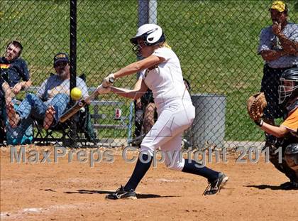 Thumbnail 2 in Seymour vs Coalfield photogallery.