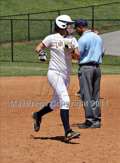 Thumbnail 1 in Seymour vs Coalfield photogallery.