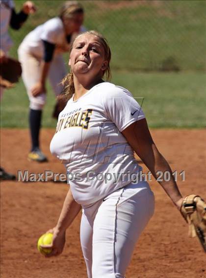 Thumbnail 3 in Seymour vs Coalfield photogallery.