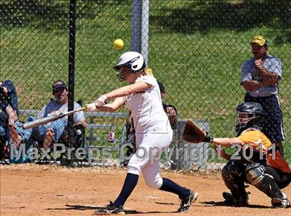 Thumbnail 1 in Seymour vs Coalfield photogallery.