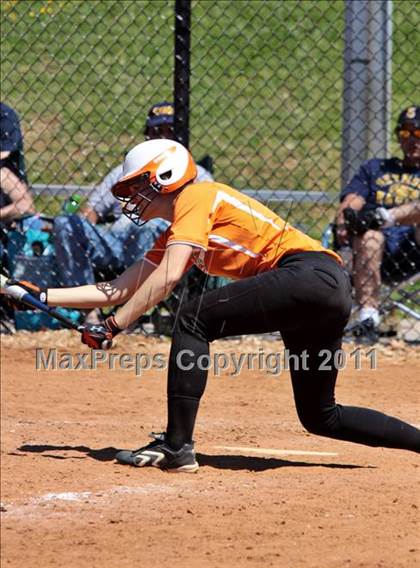 Thumbnail 3 in Seymour vs Coalfield photogallery.