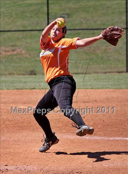 Thumbnail 3 in Seymour vs Coalfield photogallery.