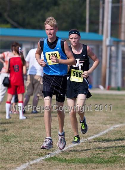 Thumbnail 2 in Galesburg Cross Country Invitational photogallery.