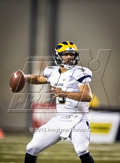 Thumbnail 3 in Bellevue vs Bishop Blanchard (WIAA 3A Semifinal) photogallery.