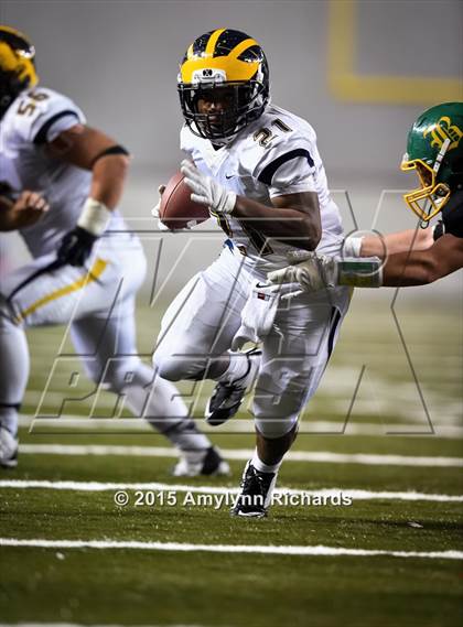 Thumbnail 2 in Bellevue vs Bishop Blanchard (WIAA 3A Semifinal) photogallery.
