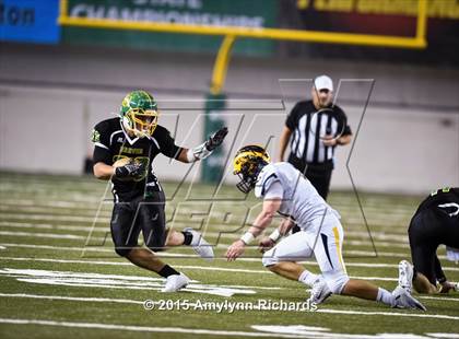 Thumbnail 2 in Bellevue vs Bishop Blanchard (WIAA 3A Semifinal) photogallery.