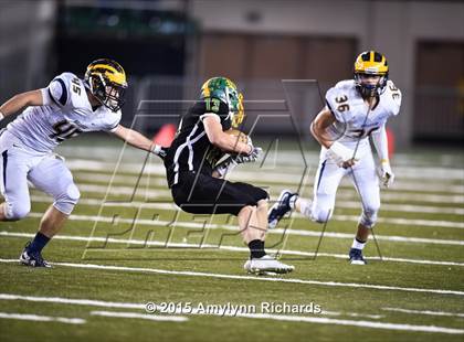 Thumbnail 2 in Bellevue vs Bishop Blanchard (WIAA 3A Semifinal) photogallery.