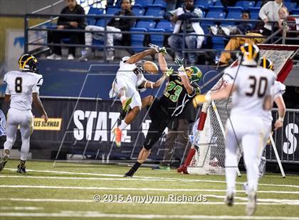 Thumbnail 1 in Bellevue vs Bishop Blanchard (WIAA 3A Semifinal) photogallery.