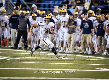 Thumbnail 2 in Bellevue vs Bishop Blanchard (WIAA 3A Semifinal) photogallery.