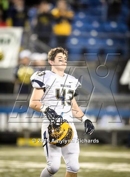 Thumbnail 3 in Bellevue vs Bishop Blanchard (WIAA 3A Semifinal) photogallery.