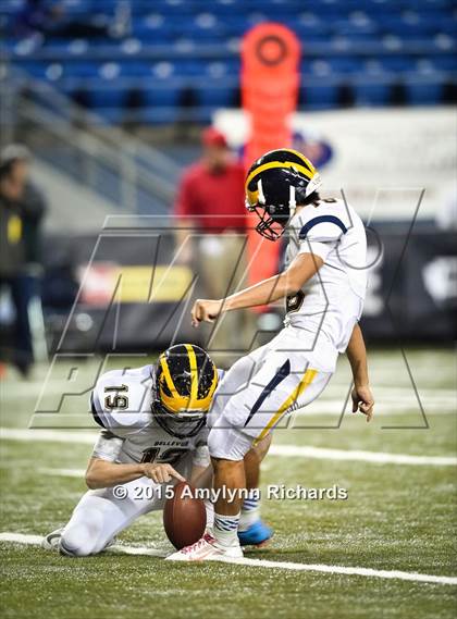 Thumbnail 3 in Bellevue vs Bishop Blanchard (WIAA 3A Semifinal) photogallery.