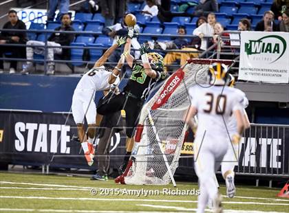 Thumbnail 3 in Bellevue vs Bishop Blanchard (WIAA 3A Semifinal) photogallery.