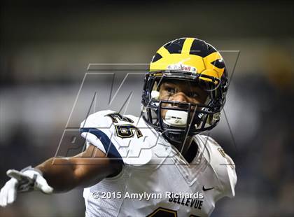 Thumbnail 3 in Bellevue vs Bishop Blanchard (WIAA 3A Semifinal) photogallery.