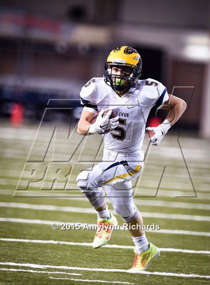 Thumbnail 1 in Bellevue vs Bishop Blanchard (WIAA 3A Semifinal) photogallery.