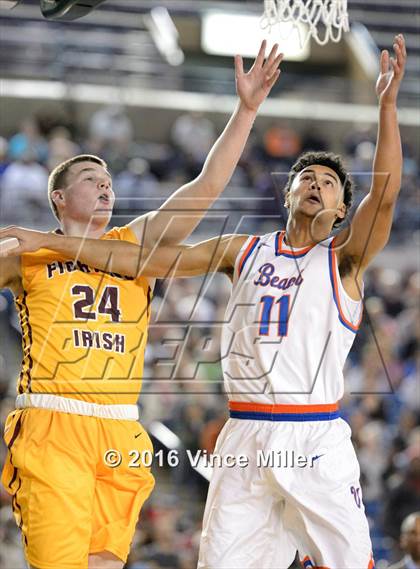Thumbnail 3 in Rainier Beach vs O'Dea (WIAA 3A Final)  photogallery.