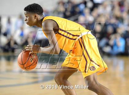 Thumbnail 2 in Rainier Beach vs O'Dea (WIAA 3A Final)  photogallery.
