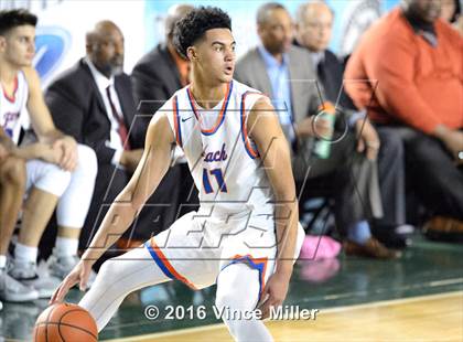 Thumbnail 1 in Rainier Beach vs O'Dea (WIAA 3A Final)  photogallery.