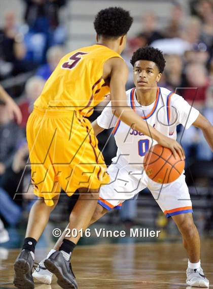 Thumbnail 1 in Rainier Beach vs O'Dea (WIAA 3A Final)  photogallery.