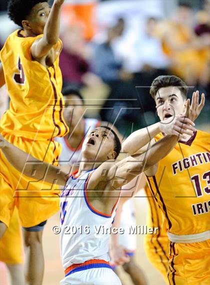Thumbnail 2 in Rainier Beach vs O'Dea (WIAA 3A Final)  photogallery.