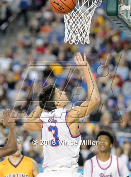 Thumbnail 1 in Rainier Beach vs O'Dea (WIAA 3A Final)  photogallery.
