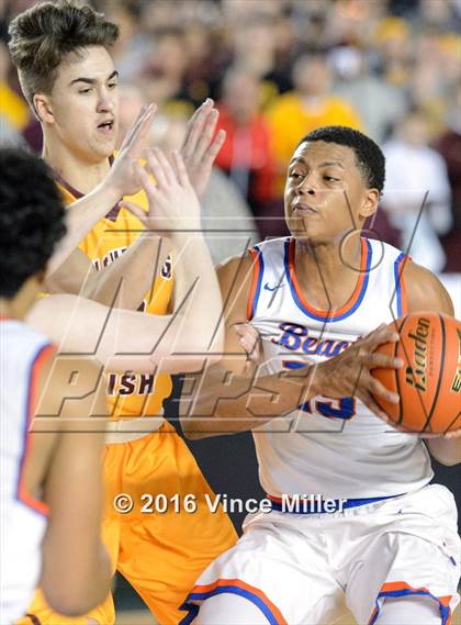Thumbnail 3 in Rainier Beach vs O'Dea (WIAA 3A Final)  photogallery.
