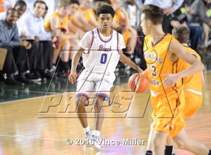 Thumbnail 3 in Rainier Beach vs O'Dea (WIAA 3A Final)  photogallery.