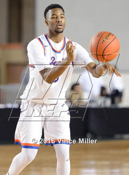 Thumbnail 1 in Rainier Beach vs O'Dea (WIAA 3A Final)  photogallery.