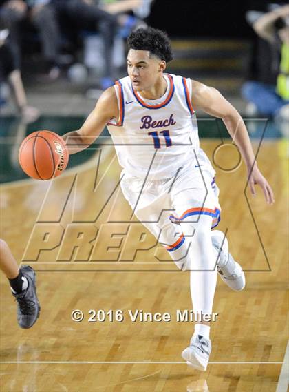 Thumbnail 1 in Rainier Beach vs O'Dea (WIAA 3A Final)  photogallery.