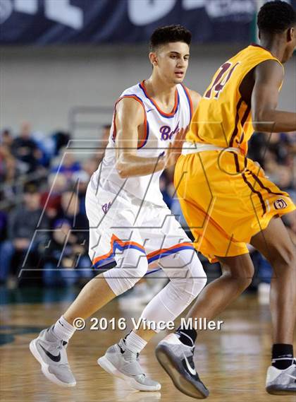 Thumbnail 1 in Rainier Beach vs O'Dea (WIAA 3A Final)  photogallery.