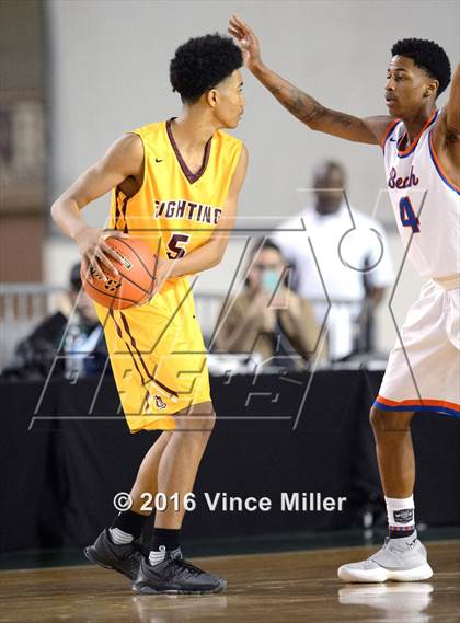 Thumbnail 1 in Rainier Beach vs O'Dea (WIAA 3A Final)  photogallery.