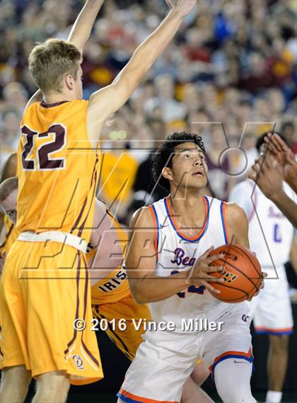 Thumbnail 2 in Rainier Beach vs O'Dea (WIAA 3A Final)  photogallery.