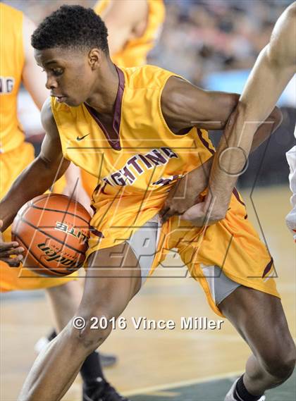 Thumbnail 2 in Rainier Beach vs O'Dea (WIAA 3A Final)  photogallery.