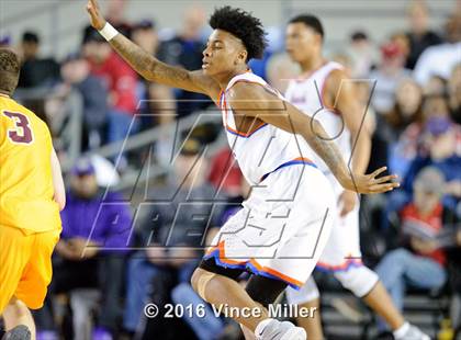 Thumbnail 2 in Rainier Beach vs O'Dea (WIAA 3A Final)  photogallery.