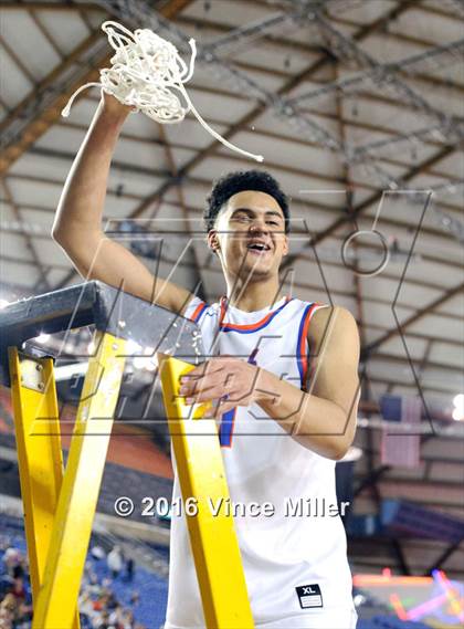 Thumbnail 1 in Rainier Beach vs O'Dea (WIAA 3A Final)  photogallery.