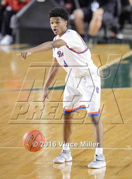 Thumbnail 2 in Rainier Beach vs O'Dea (WIAA 3A Final)  photogallery.
