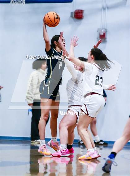 Thumbnail 2 in Notre Dame (SO) vs Notre Dame Academy (Riptide GBB Showcase) photogallery.