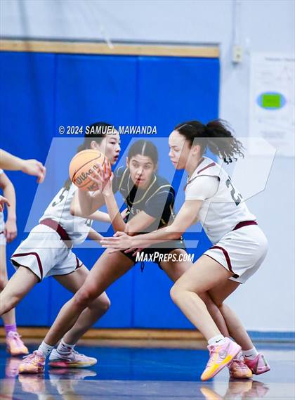 Thumbnail 1 in Notre Dame (SO) vs Notre Dame Academy (Riptide GBB Showcase) photogallery.