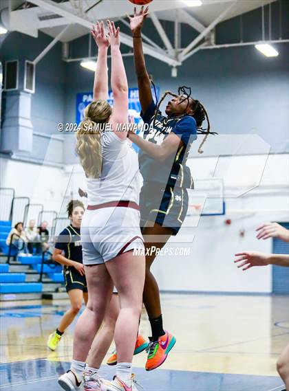 Thumbnail 1 in Notre Dame (SO) vs Notre Dame Academy (Riptide GBB Showcase) photogallery.