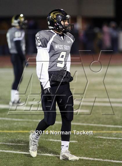 Thumbnail 3 in South vs. Maize South photogallery.