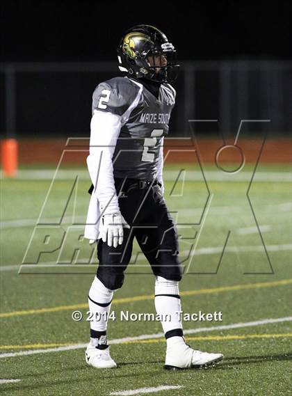 Thumbnail 1 in South vs. Maize South photogallery.