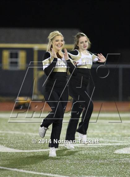 Thumbnail 1 in South vs. Maize South photogallery.