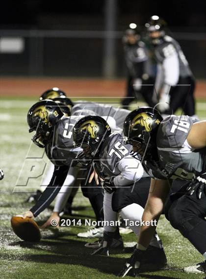 Thumbnail 1 in South vs. Maize South photogallery.