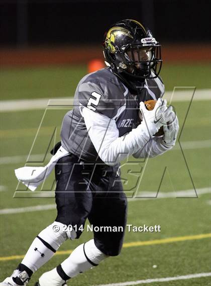 Thumbnail 2 in South vs. Maize South photogallery.