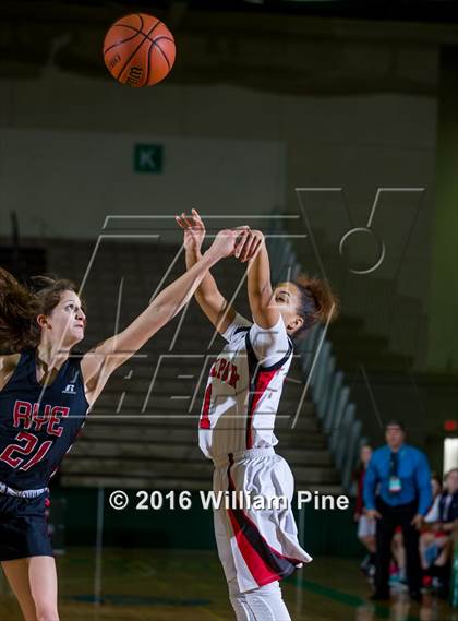 Thumbnail 2 in Floral Park Memorial vs. Rye (NYSPHSAA Class A Semifinal) photogallery.