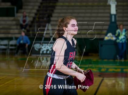 Thumbnail 2 in Floral Park Memorial vs. Rye (NYSPHSAA Class A Semifinal) photogallery.