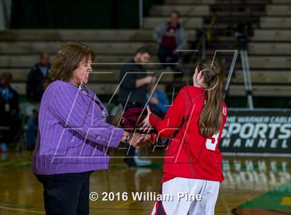 Thumbnail 3 in Floral Park Memorial vs. Rye (NYSPHSAA Class A Semifinal) photogallery.