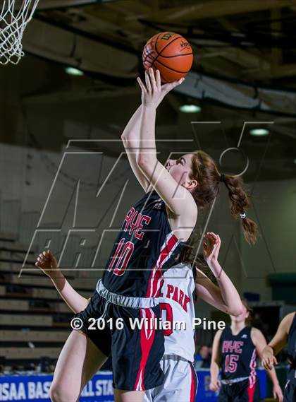 Thumbnail 2 in Floral Park Memorial vs. Rye (NYSPHSAA Class A Semifinal) photogallery.